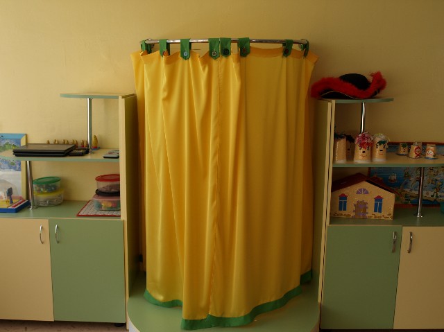 Уголок ряженья в детском саду своими руками: фото